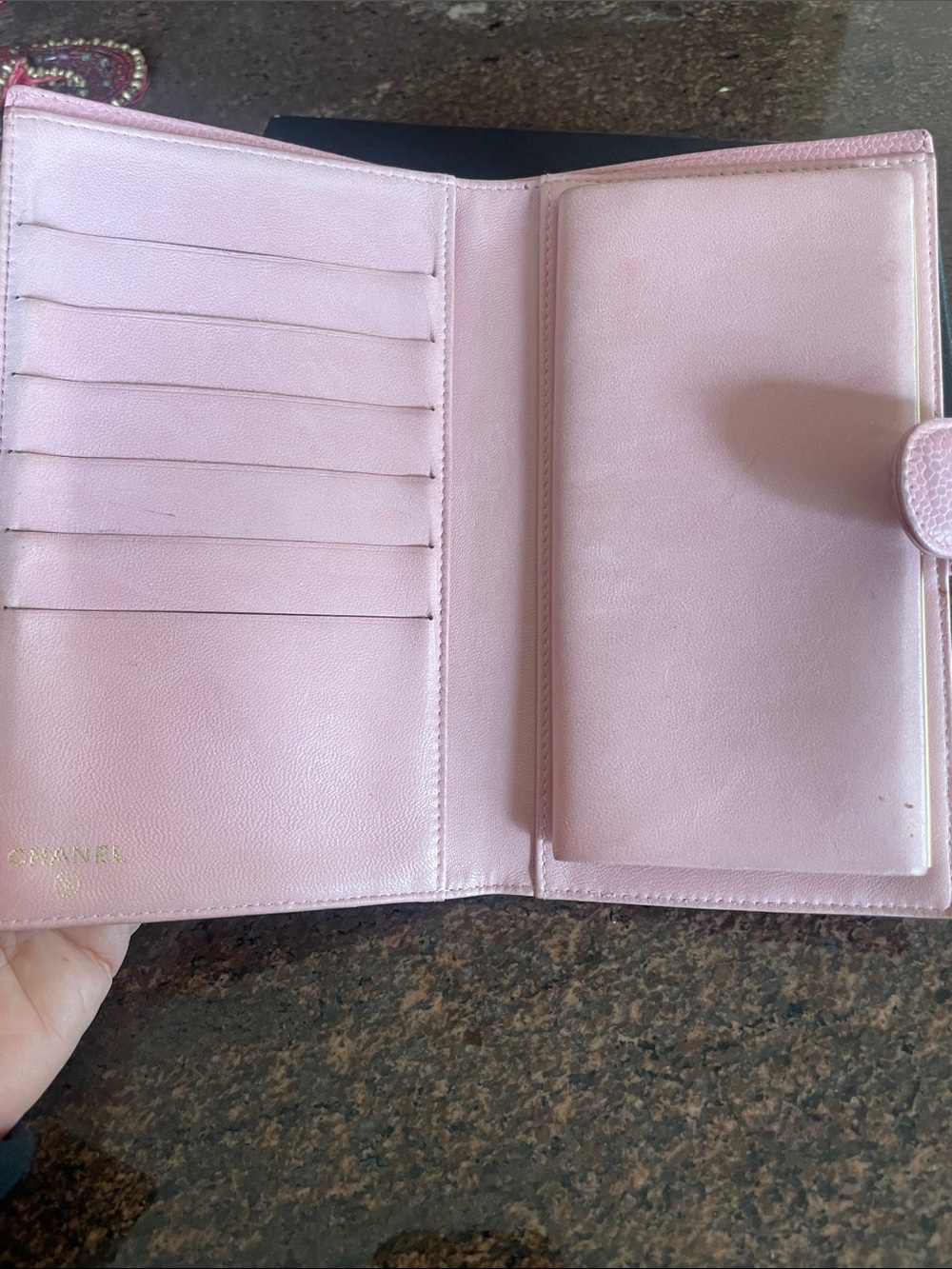 CHANEL Pink Caviar Leather wallet  with Stitched CC - Picture 3 of 9